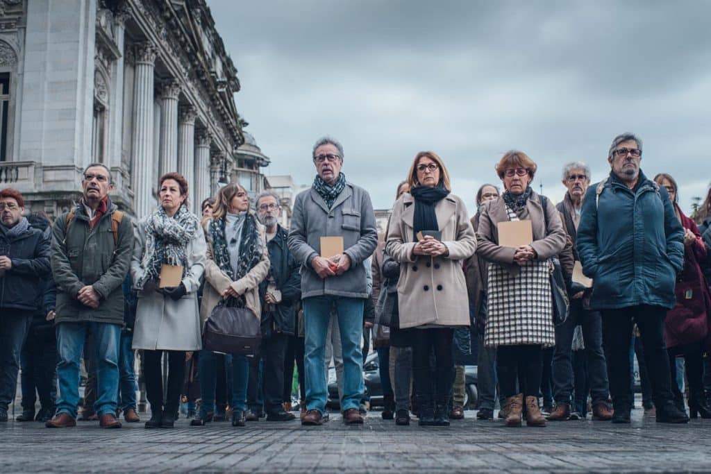 docentes asturianos protestan contra barbon